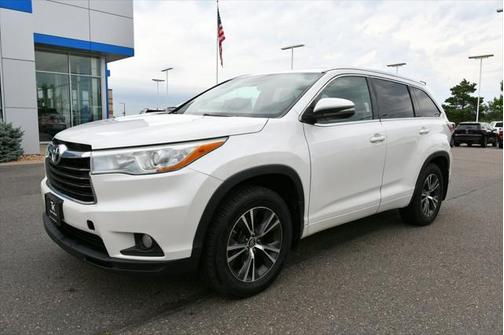 2016 Toyota Highlander XLE