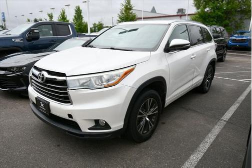 2016 Toyota Highlander XLE