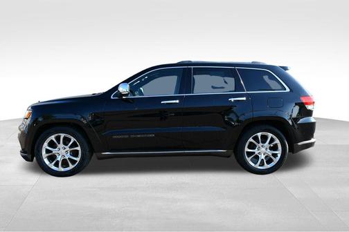 Diamond Black Crystal Pearlcoat 2020 Jeep Grand Cherokee Summit