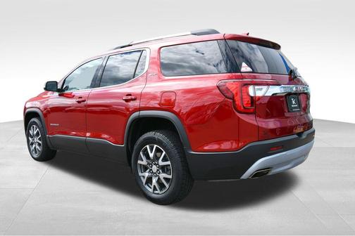 Volcanic Red Tintcoat 2023 GMC Acadia AWD SLT
