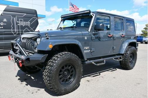2017 Jeep Wrangler Unlimited Sahara