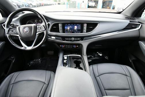 2022 Buick Enclave AWD Essence
