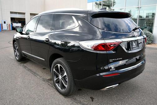2022 Buick Enclave AWD Essence