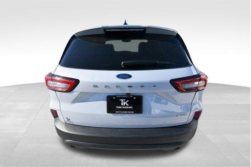 rock metallic 2025 Ford Escape ST-Line