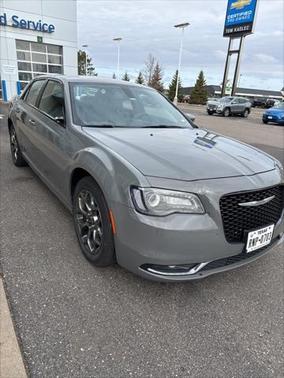 2017 Chrysler 300 S
