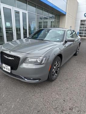 2017 Chrysler 300 S