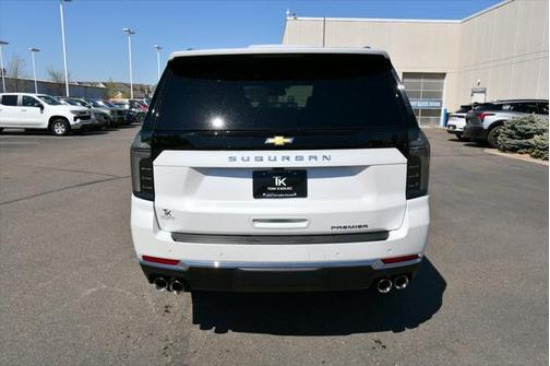 2025 Chevrolet Suburban Premier