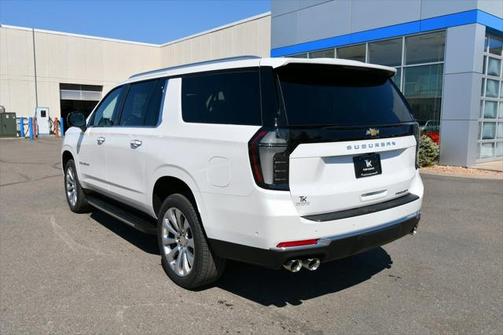 2025 Chevrolet Suburban Premier