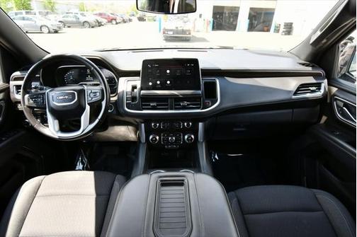2022 GMC Yukon XL SLE