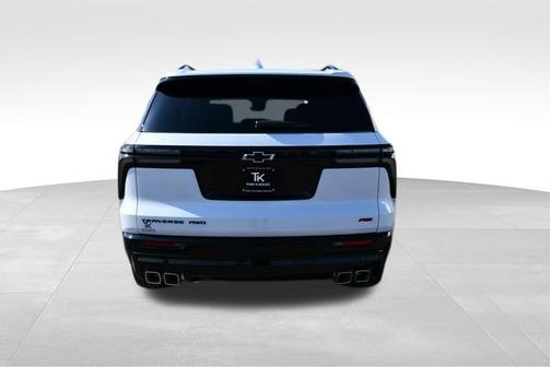 Polar White 2026 Chevrolet Traverse RS