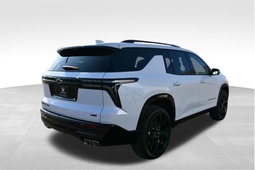 Polar White 2026 Chevrolet Traverse RS
