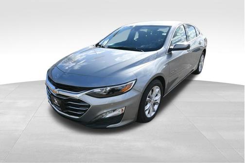 Sterling Gray Metallic 2025 Chevrolet Malibu FWD 1LT