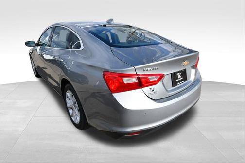 Sterling Gray Metallic 2025 Chevrolet Malibu FWD 1LT