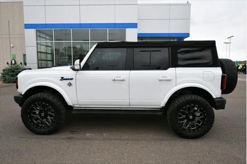 2022 Ford Bronco Outer Banks