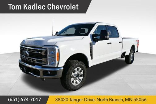 Oxford White 2023 Ford F-350 XLT