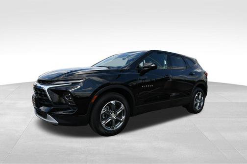Black 2025 Chevrolet Blazer 2LT