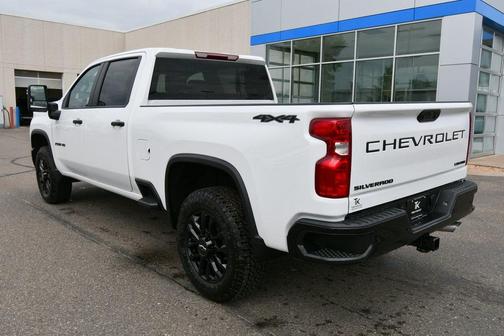 2025 Chevrolet Silverado 2500 Custom