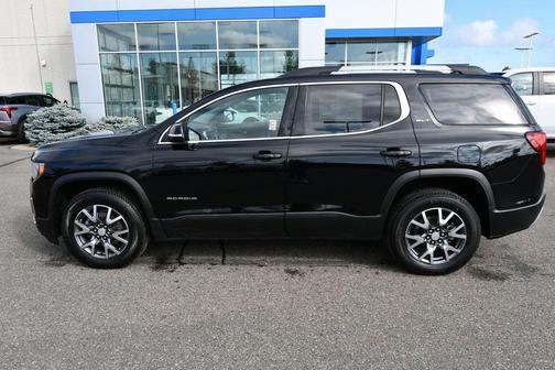 2023 GMC Acadia AWD SLT