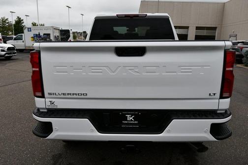 2025 Chevrolet Silverado 3500 LT