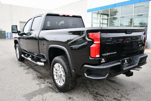 2025 Chevrolet Silverado 3500 LT
