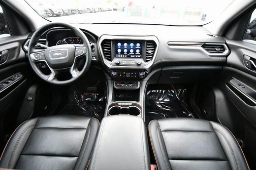 2023 GMC Acadia AWD AT4