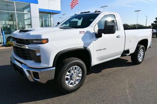 2026 Chevrolet Silverado 3500 LT