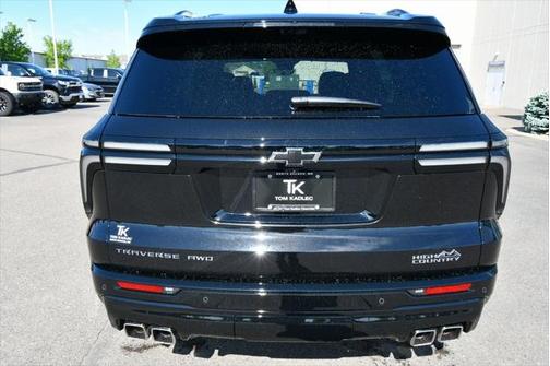 2025 Chevrolet Traverse High Country