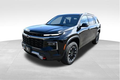 Mosaic Black Metallic 2026 Chevrolet Traverse Z71