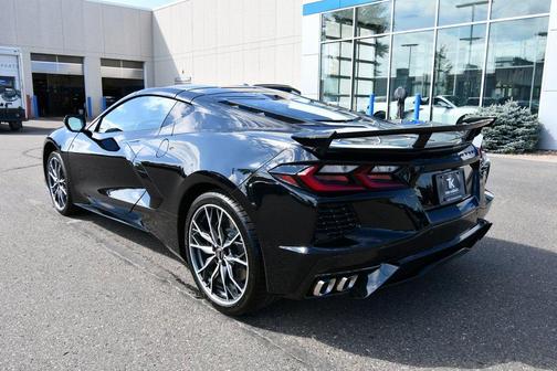 2026 Chevrolet Corvette Stingray w/2LT