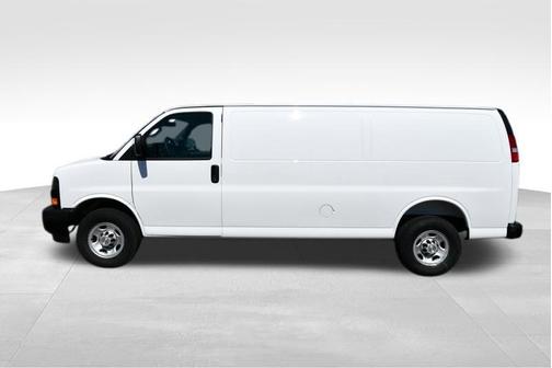 Summit White 2026 Chevrolet Express 2500 Work Van