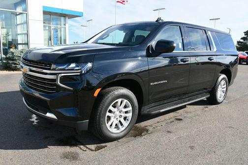 2024 Chevrolet Suburban LT