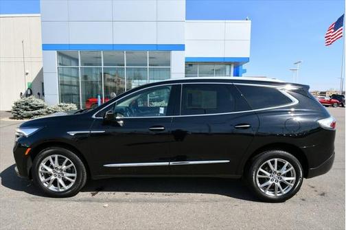 2023 Buick Enclave Essence AWD