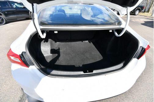 Summit White 2023 Chevrolet Malibu FWD 1LT