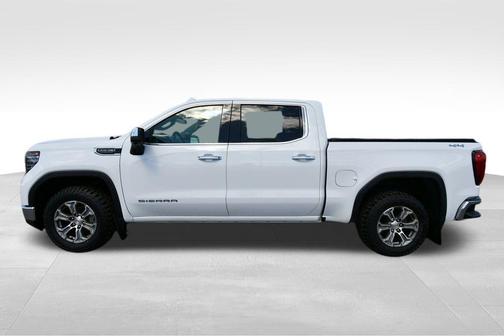 Summit White 2023 GMC Sierra 1500 SLT