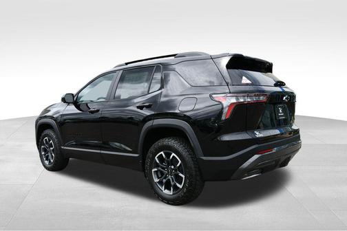 Mosaic Black Metallic 2026 Chevrolet Equinox AWD ACTIV