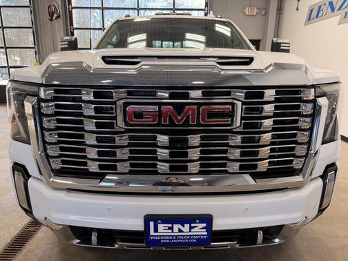 2024 GMC Sierra 2500 Denali
