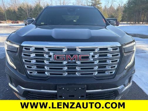 2025 GMC Acadia Denali