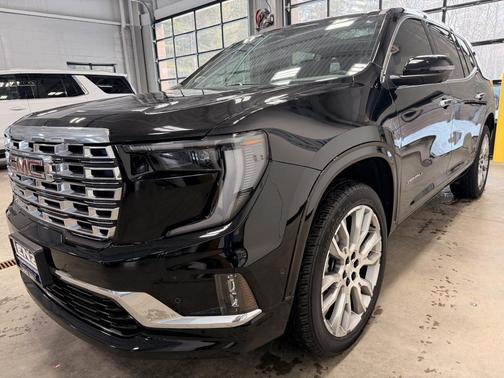 2025 GMC Acadia Denali