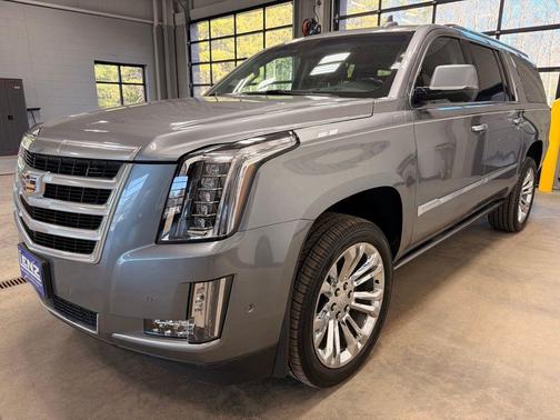 2020 Cadillac Escalade ESV Premium Luxury