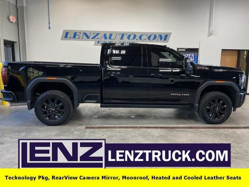 2024 GMC Sierra 2500 AT4