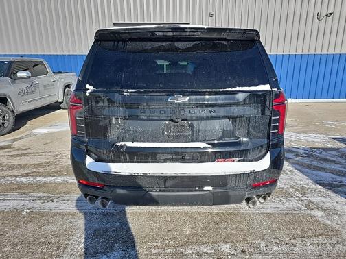 2025 Chevrolet Suburban RST