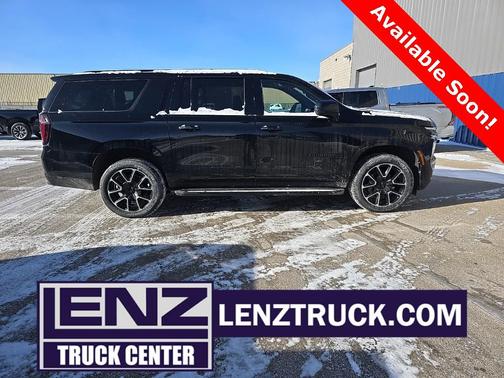 2025 Chevrolet Suburban RST