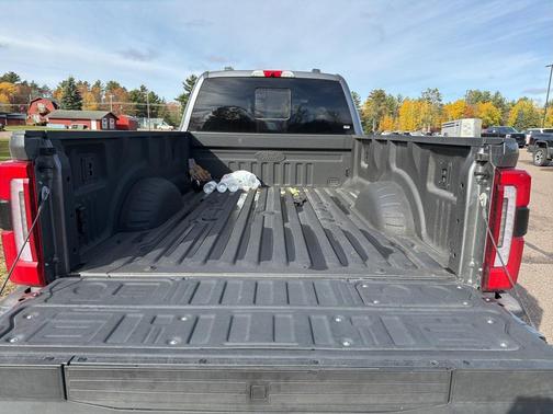 2025 Ford F-450 Platinum