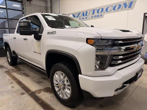 2023 Chevrolet Silverado 3500 High Country