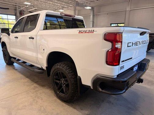 Summit White 2022 Chevrolet Silverado 1500 Limited LT Trail Boss