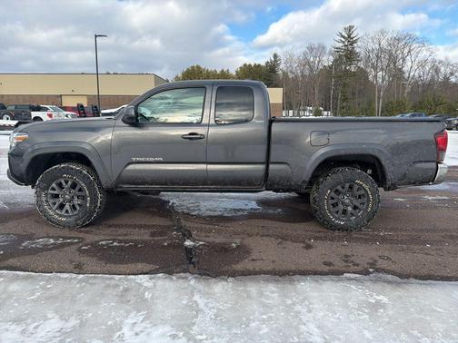 2021 Toyota Tacoma SR5