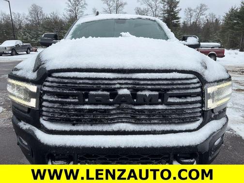 2019 RAM 2500 Laramie Crew Cab 4x4 6'4' Box