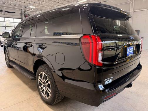 Agate Black Metallic 2025 Ford Expedition Max Active 4x4