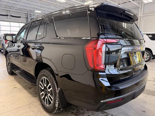 2024 GMC Yukon AT4