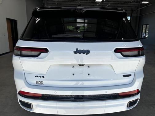 2023 Jeep Grand Cherokee L Summit Reserve